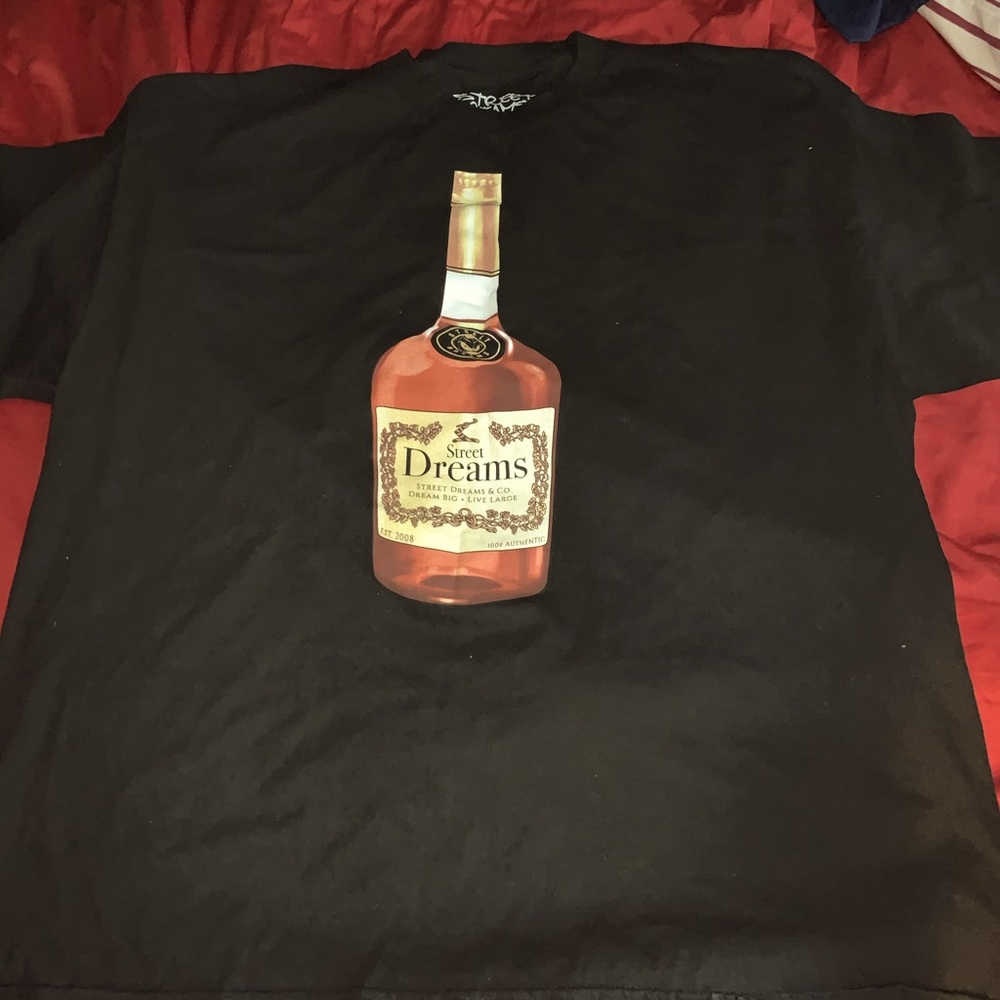 Street Dreams Brand T Shirt XXL. Never worn!